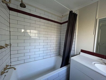 Quiet Location - Photo 4