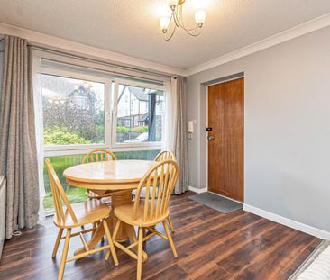 2 bedroom Flat To Let - Photo 5