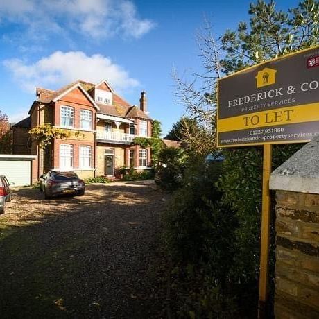 8 bedroom detached house to rent - Photo 1