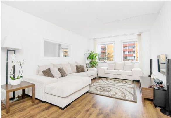 Lofotengatan, Kista - Photo 1