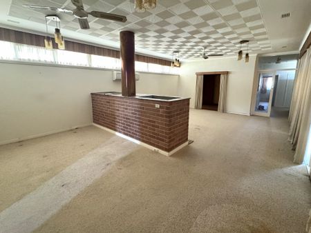 143 Herdsman Parade, Wembley, WA 6014 - Photo 4