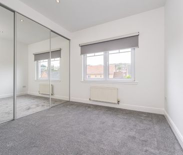 Mavis Bank, Bathgate, West Lothian, EH48 - Photo 2