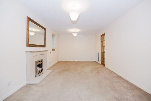 3 bedroom detached bungalow to rent - Photo 1