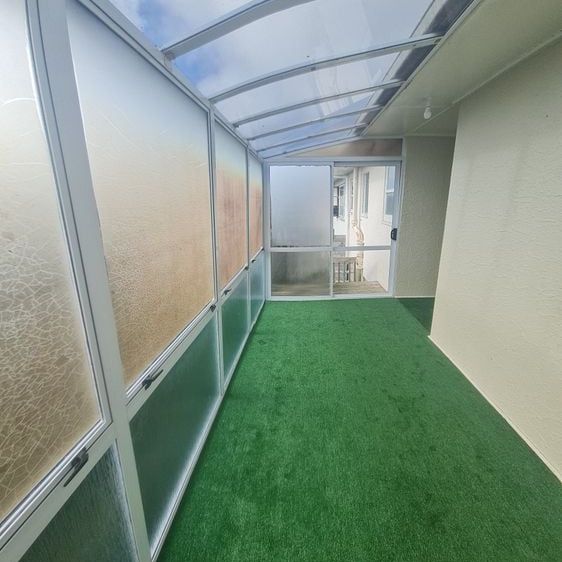 Charming 2BR Unit in New Lynn! - Photo 1