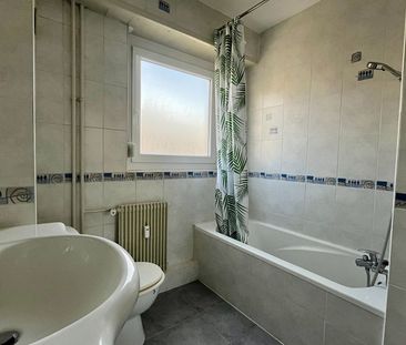 Location Appartement 1 pièce 31m² - Photo 5