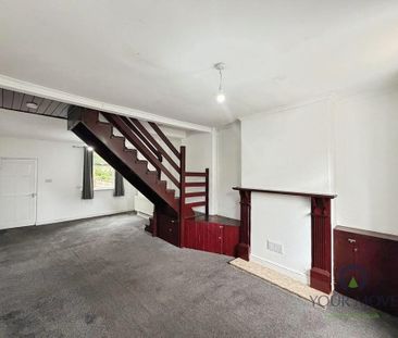 2 bedroom terraced house to rent - Photo 3