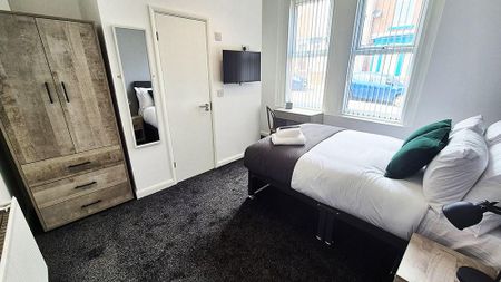 1 bedroom end of terrace house to rent - Photo 2