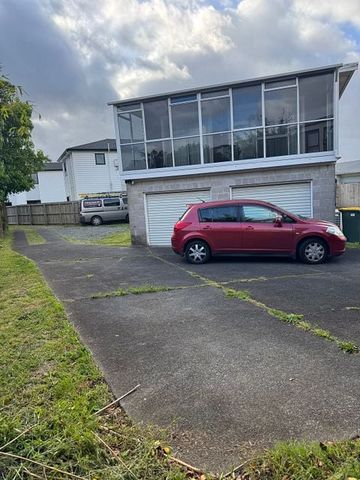 5 bedroom spacious living in Papatoetoe - Photo 4