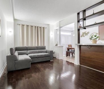 For Lease - 3704 Bloomington Crescent, Mississauga, Ontario - Photo 3