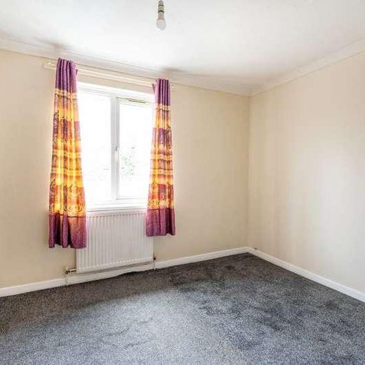 Vale Road, Upton, E7 - Photo 1