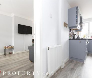 2 bedroom terraced house to rent - Photo 5