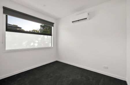 3/18 Mines Road, Ringwood - Photo 2