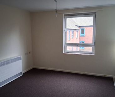 Thrawl Street – Flat 30 - Photo 2