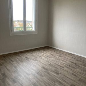 BRETEUIL SUR ITON - T4 de 75 m² - Photo 3