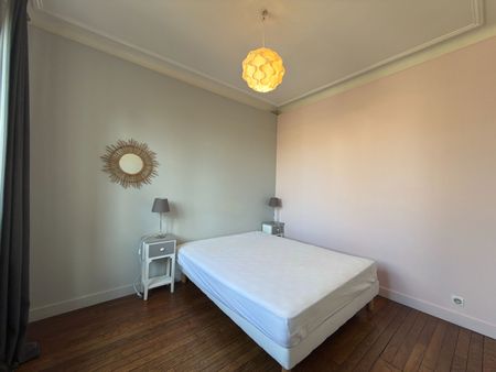 Location Appartement 4 pièces 93m² - Photo 5
