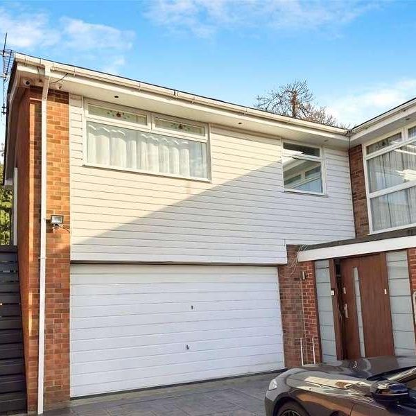 Annex Lockton Chase, Ascot, Berkshire, SL5 - Photo 1