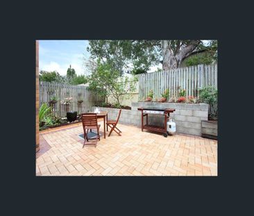 Perfectly Positioned, Easy Living! - Photo 2