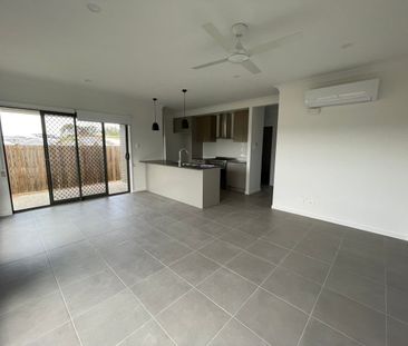 Modern Home!! - Photo 4
