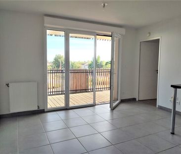 Location Appartement 2 pièces 44m² VILLENEUVE TOLOSANE 31270 - Photo 1