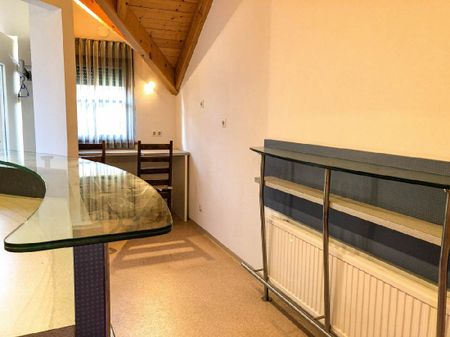 Wohnung mit sonnigem Balkon und Parkplatz in Jennersdorf …! - Foto 3