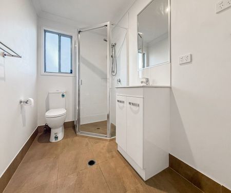 Modern 2 bedroom Home - Caboolture South - Photo 2