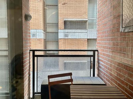 3456 Av. du Parc - Photo 3