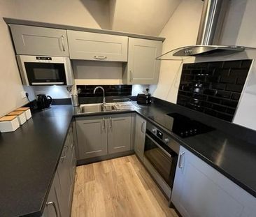 2 bedroom apartment to rent - Photo 4