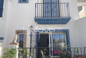 Beautiful townhouse in a prestigious gated complex Los Dolc