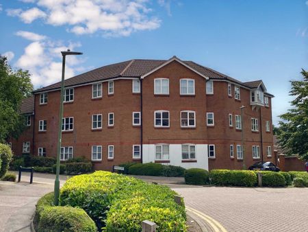 2 bed Flat for rent - Photo 2
