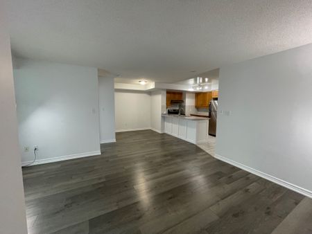 For Lease - 7 LORRAINE Drive Unit# 709, Toronto, Ontario - Photo 5