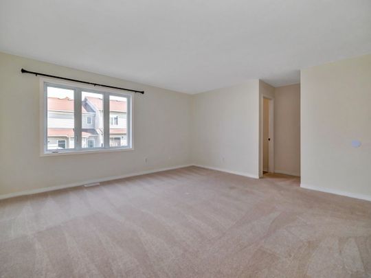 For Lease - 119 Whitewater Street, Barrhaven, Ontario - Photo 1