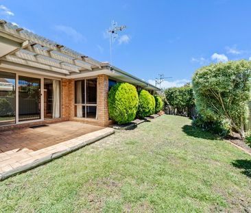 24 Rowntree Crescent, Isaacs ACT 2607 - House For Rent | Domain - Photo 2