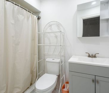 For Lease - 5047 Kempling Lane, Burlington, Ontario - Photo 5