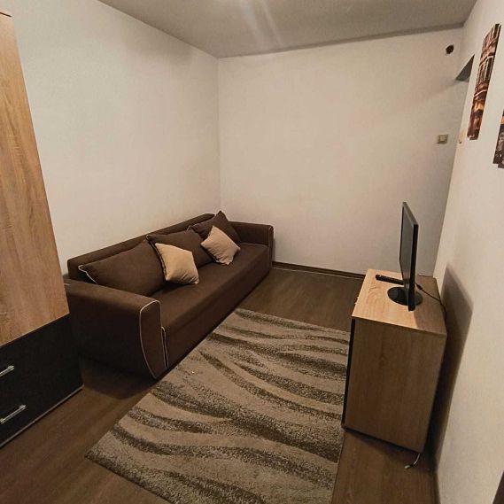 Piata sudului obregia confort etaj 2 - Fotografie 1