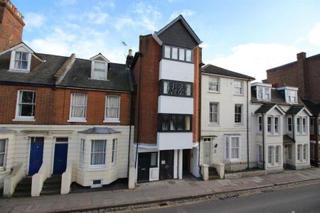 Studio to rent - Photo 5