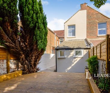3 bedroom mid-terrace to rent Pains Road, Southsea - Photo 6
