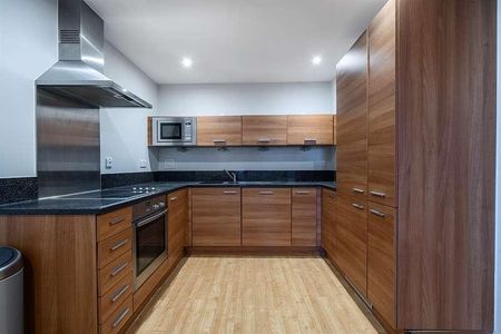 Projection East, Merchants Place, Reading, RG1 - Photo 2