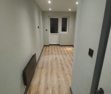 Studio Flat, Stirling Road, HA3 - Photo 4