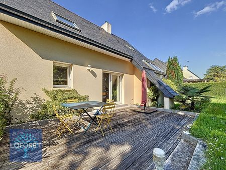 House - Photo 2