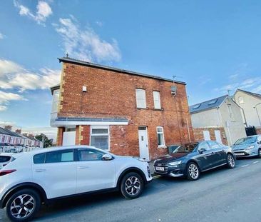 Cora Street, Barry, CF63 - Photo 6