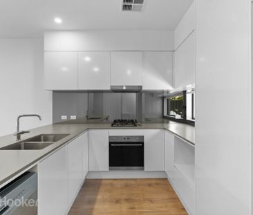 31 Abercrombie Avenue, Woodforde - Photo 2