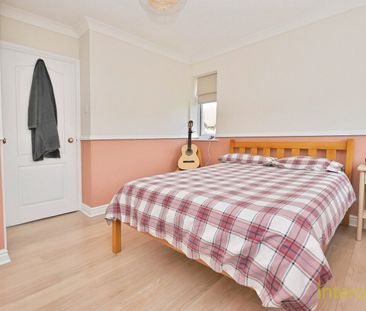 Princes Gate, CM23, Bishop`S Stortford - Photo 3