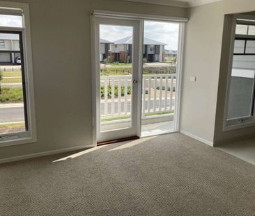 13B Townley Boulevard, Werribee VIC 3030 - Photo 5