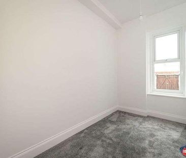 Mowbray Road, South Shields, NE33 - Photo 3