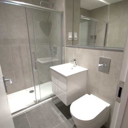 Studio Flat, Grenville Place, SW7 - Photo 3