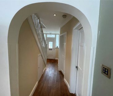 Tilstone Avenue, Eton Wick, Windsor,SL4 - Photo 6