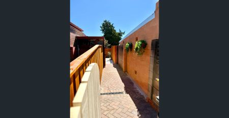 3a Hammond Ave, Croydon, NSW 2132 - Photo 2