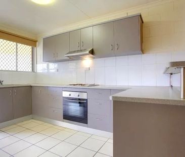 Spacious 2-Bedroom Unit - Fully Air-Conditioned and Just Minutes from the CBD! - Photo 3