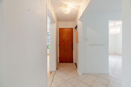 For Lease - 316 Tweedsmuir Avenue Unit# 1, Westboro - Hampton Park, Ontario - Photo 5