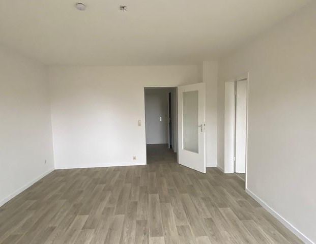 NUR WBS! Renovierte 2 Zimmer Wohnung in Brunsbüttel Südseite! ab sofort! Otto Stöben GmbH - Foto 1